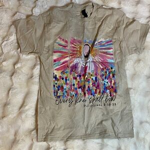 Gildan Beige Graphic Tee with Colorful Faith Print